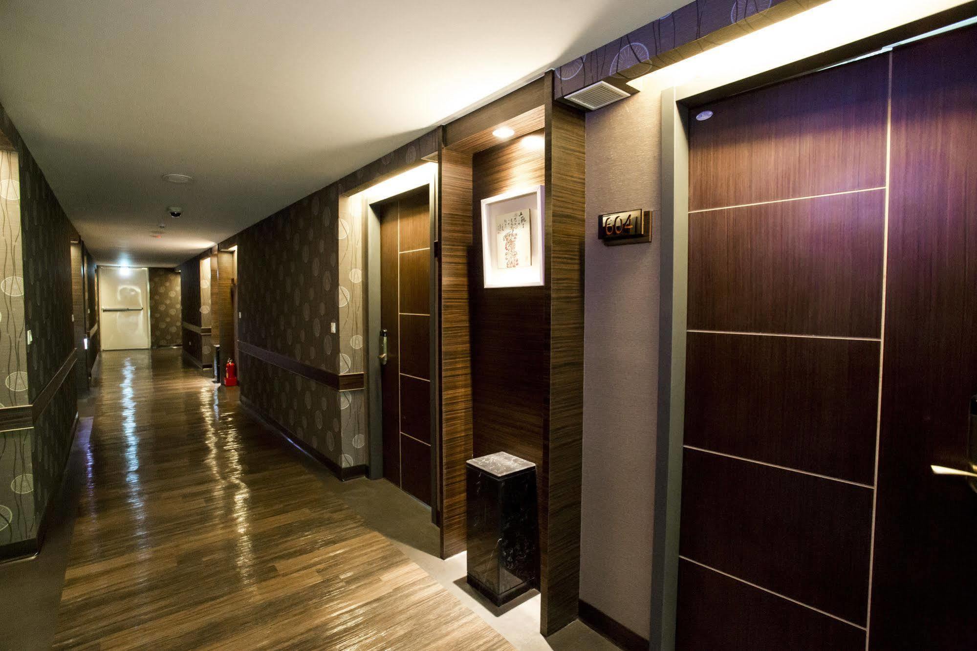 Naruwan Galaxy Hotel Taitung Екстериор снимка