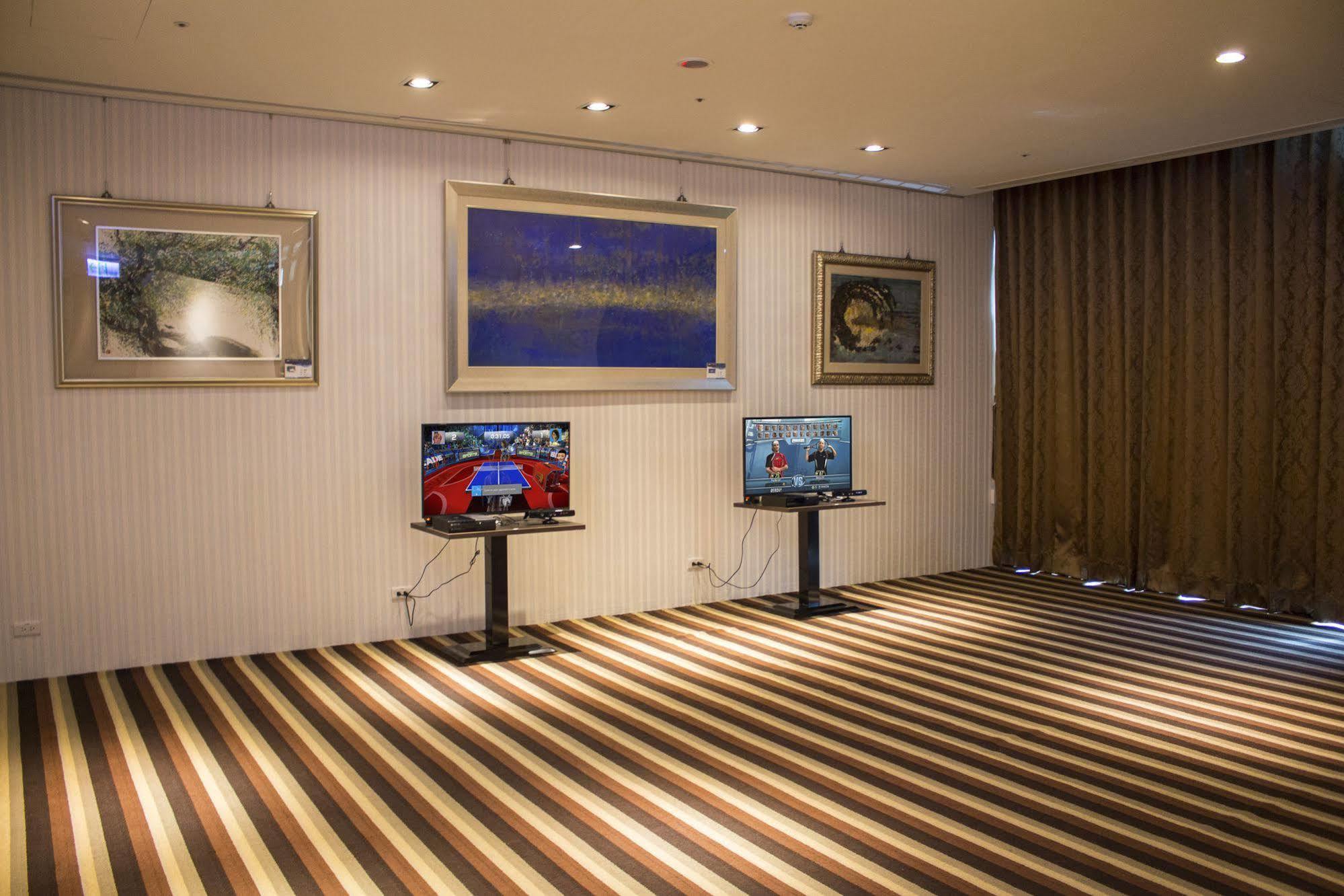 Naruwan Galaxy Hotel Taitung Екстериор снимка