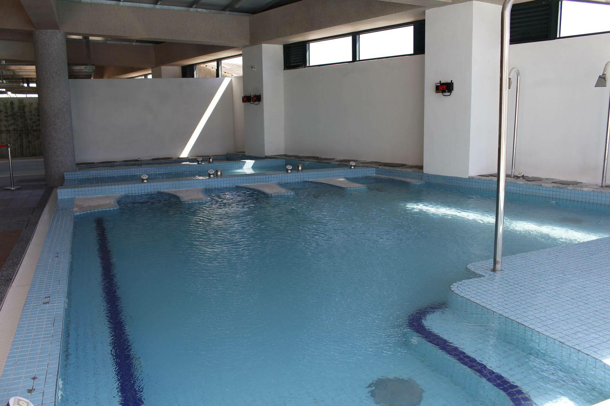Naruwan Galaxy Hotel Taitung Екстериор снимка